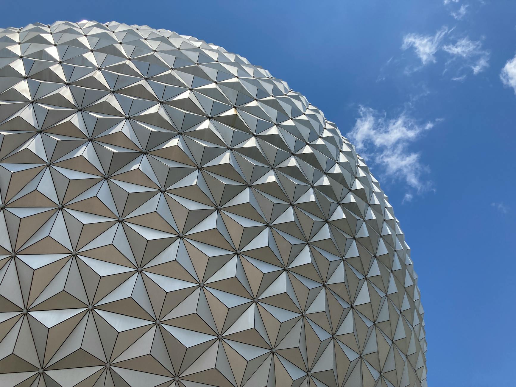 EPCOT Festivals Guide 2026: Food & Wine, Flower & Garden, Festival of the Arts
