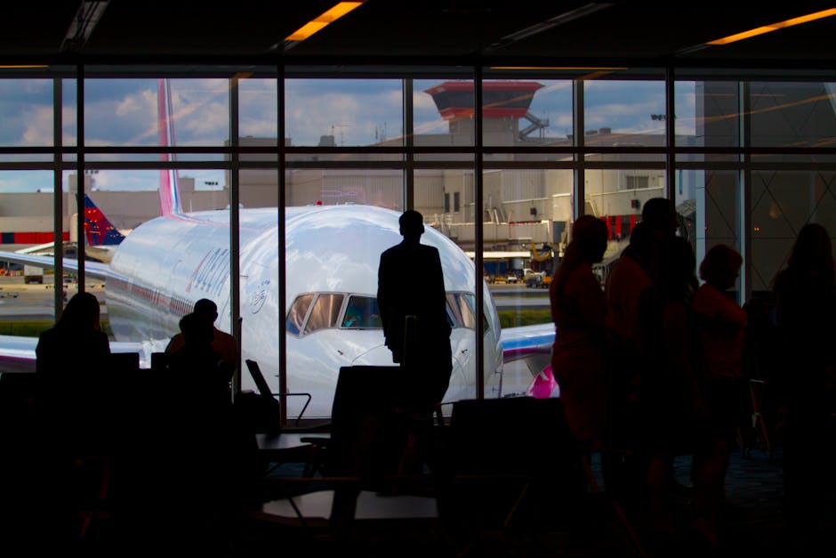 Orlando Airport to Theme Parks: MCO Transfer Guide (Uber, Shuttle, Rental) (2026)