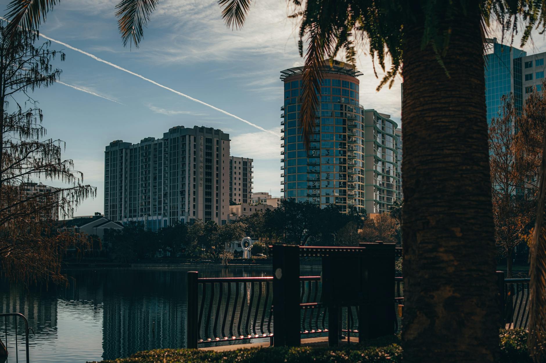 Florida Weather Guide for Orlando Theme Park Visitors: What to Expect Each Season (2026)